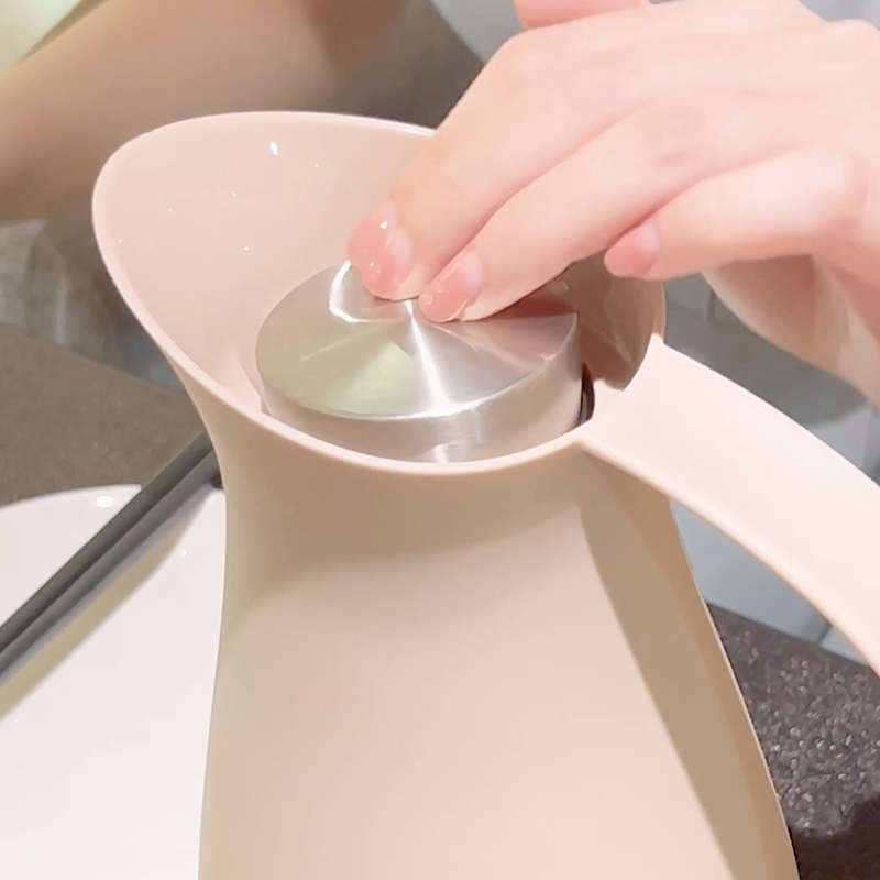 真空断熱魔法瓶、304ステンレス鋼の内側ライナー付き—エレガ - Vacuum Insulated Flask のレビューと価格