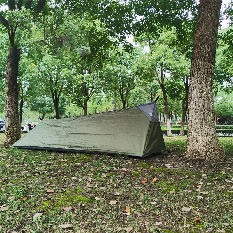一人用寝袋テントロッドレスポケット超軽量バックパッキングアウ - Ultralight Sleeping Bag のレビューと価格
